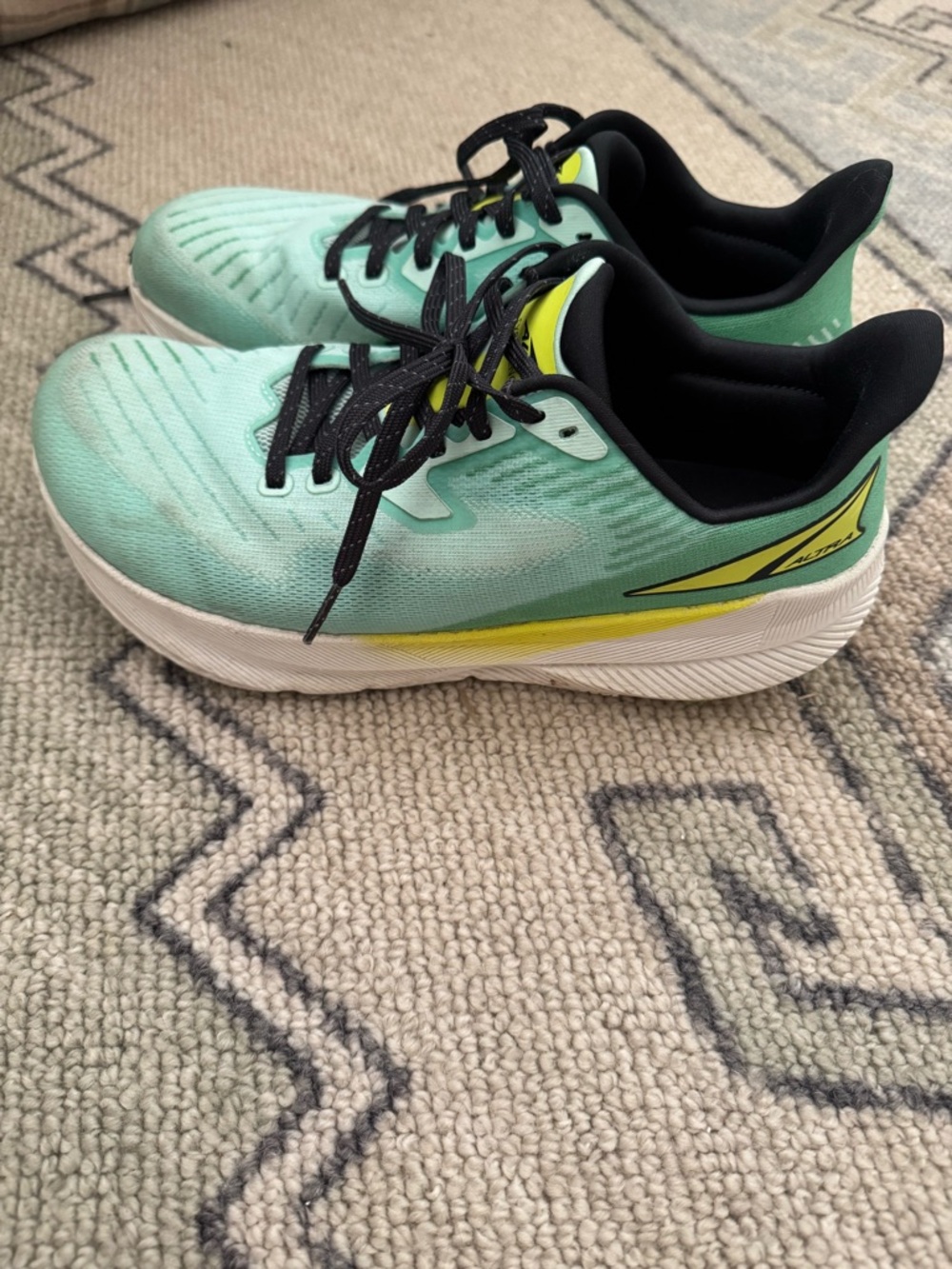 Women’s ALTRA Running Shoes 9.5